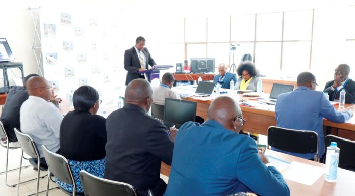 EMSK 8th International Conference: Research, the Magic Button to 21st Century Education Systems Prof Evans Basweti, the Acting Vice Chancellor Kisii University, addressing participants during the 8th Educational Management Society of Kenya conference held at Kisii University on 7th October 2022. Prof Basweti underscored the need for better educational approaches for the 21st century. He was representing Prof John Akama, VC Kisii University, who was the Chief Guest. PHOTO/EMSK.