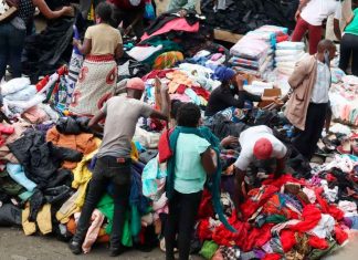 Foreign trash turning Kenya into plastic dumpsite Vendors and customers in the mitumba business. PHOTO/Courtesy.
