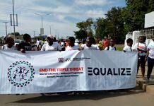 Kisumu County health care workers lead commemoration of the 2022 World AIDS Day at the Kenya Medical and Training College (KMTC) in Kondele. Kenya is reporting a reduction in new HIV infections. Photo/JOOTRH