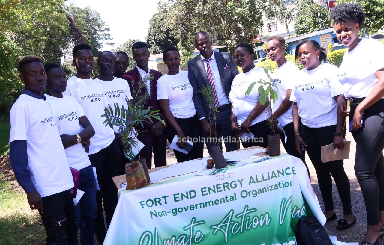 Fort End Energy Alliance innovators parading their innovation before the event. PHOTO/Boaz Khuteka, Scholar Media Africa. 