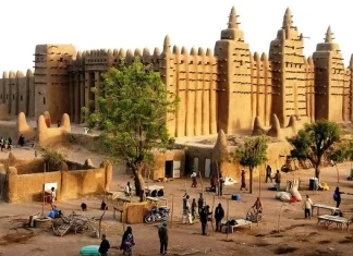 Revisiting Human Revolution, a Journey Back to Timbuktu An overview of the Timbuktu city in Mali, the gate to knowledge and innovation in the ancient days. Africans need to get back to this academic and innovative enthusiasm. PHOTO/MOMO Africa.