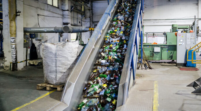 Role of emerging technologies in sustainable waste management agenda Technology has a key role in waste management in the 21st century. AI, robotics and other kinds of technologies can make waste management easier, efficient and accurate. PHOTO/Ethical Choice.