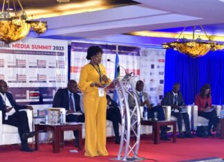 Women in media on frontline petitioning for press freedom Zubeida Kananu, newly-elected President of Kenya Editor's Guild, addressing scribes and stakeholders in the media industry at the Annual Media Summit in Nairobi during the World Press Freedom Day On May 3, 2023. PHOTO/Courtesy.