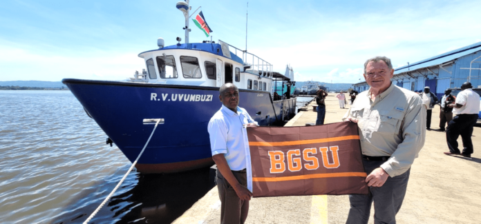 Prof. Rodney Rogers (R), President of the Bowling Green State University, USA, poses for a photo with Kenya Marine and Fisheries Research Institute (KMFRI) CEO James Njiru (L) in Kisumu on Saturday, May 27, 2023, after he made a historic visit to Kenya. PHOTO/Kefa Otiso.
