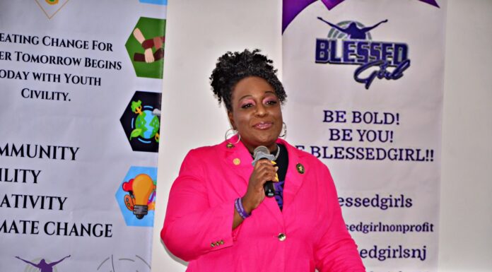Civility leaders converge in Kenya to address menstrual health, empower girls Dr. Anana Phifer-Derilhomme, Founder of BlessedGirl Global and a World Civility Ambassador, addresses participants during a BlessedGirl conference in Nairobi on July 15, 2023, before embarking on a tour to different schools and places donating sanitary pads and panties. PHOTO/BlessedGirl.