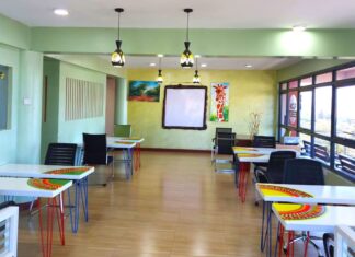 Revolutionizing entrepreneurship with Nakuru Box innovation center Workspace at Nakuru Box, an entrepreneurial facility offering clients space for individual remote work, company training sessions and other hosting for comfortable delivery of services. The facility has fast-internet and affordable prices for the work spaces. PHOTO/Courtesy.