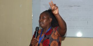 Sustainability, transformative pedagogy vital in holistic student development Dr. Billiah Gisore, a Kisii University lecturer in the School of Education, giving her Public Lecture on "Bringing in Sustainability into the Classroom" in Kisii University on October 3, 2023. PHOTO/Courtesy.