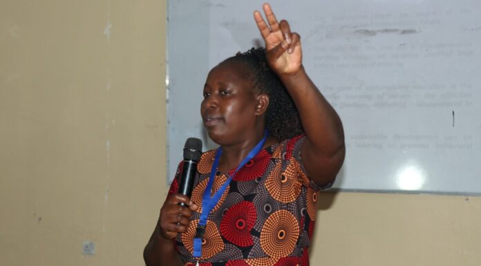 Sustainability, transformative pedagogy vital in holistic student development Dr. Billiah Gisore, a Kisii University lecturer in the School of Education, giving her Public Lecture on "Bringing in Sustainability into the Classroom" in Kisii University on October 3, 2023. PHOTO/Courtesy.
