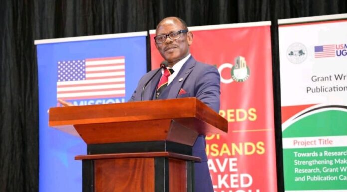 Time to embrace tech, scholars tell Uganda during memorial lecture